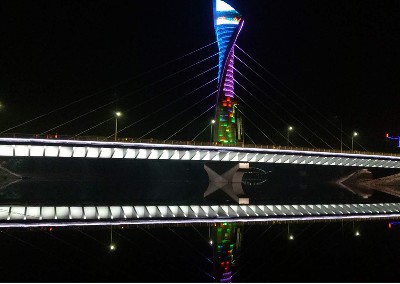 Night view of Yinghe Bridge